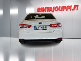 Toyota Camry vaihtoauto