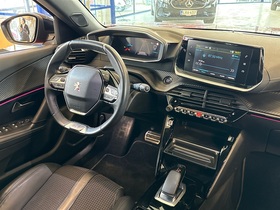 Peugeot e-2008 vaihtoauto