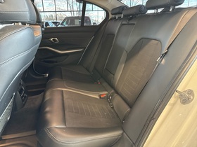 BMW 320 vaihtoauto