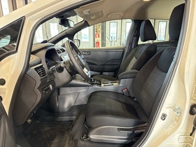 Nissan Leaf vaihtoauto