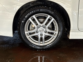 Nissan Leaf vaihtoauto