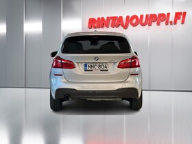 BMW 225 vaihtoauto