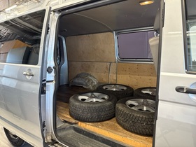 Volkswagen Transporter vaihtoauto