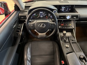 Lexus IS vaihtoauto