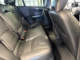 Volvo V60 Cross Country vaihtoauto