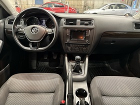 Volkswagen Jetta vaihtoauto
