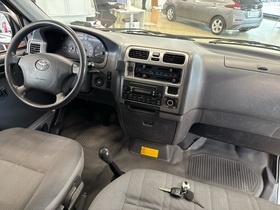 Toyota Hiace vaihtoauto
