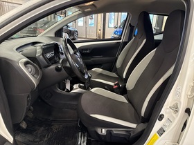 Toyota AYGO vaihtoauto