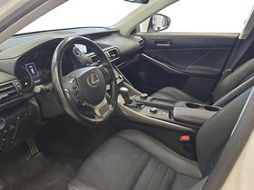 Lexus IS vaihtoauto