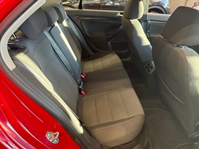 Volkswagen Jetta vaihtoauto