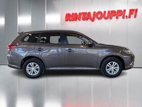 Mitsubishi Outlander PHEV vaihtoauto