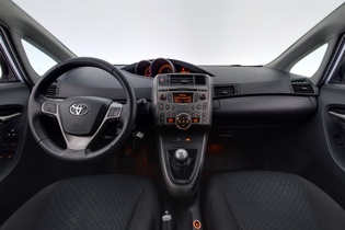 Toyota Verso vaihtoauto