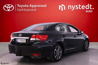Toyota Avensis vaihtoauto