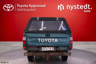 Toyota Hilux vaihtoauto