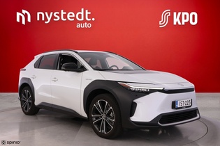 Toyota bZ4X vaihtoauto