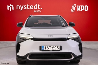 Toyota bZ4X vaihtoauto