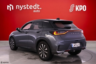 Lexus LBX vaihtoauto