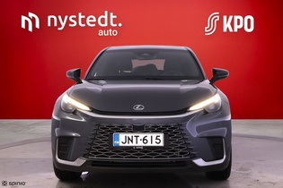 Lexus LBX vaihtoauto