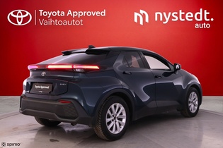 Toyota C-HR vaihtoauto