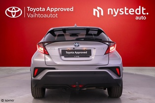 Toyota C-HR vaihtoauto