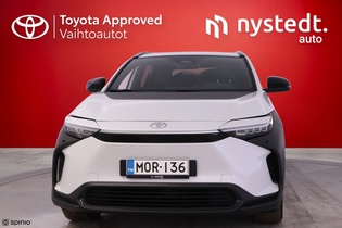 Toyota bZ4X vaihtoauto