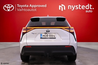 Toyota bZ4X vaihtoauto
