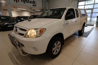 Toyota Hilux vaihtoauto