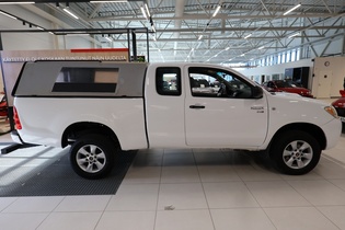 Toyota Hilux vaihtoauto