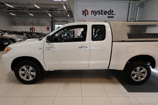 Toyota Hilux vaihtoauto