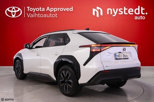 Toyota bZ4X vaihtoauto