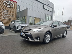 Toyota Avensis vaihtoauto