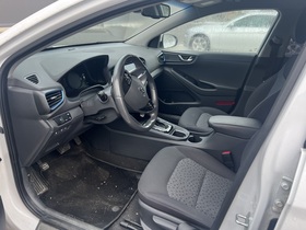 Hyundai IONIQ plug-in vaihtoauto