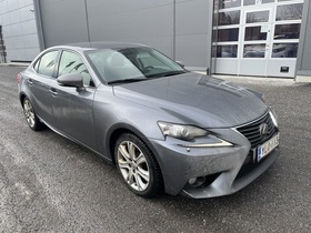 Lexus IS vaihtoauto