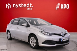 Toyota Auris vaihtoauto