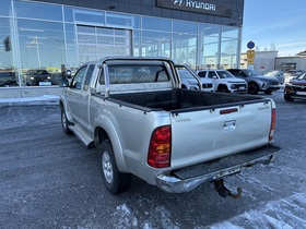 Toyota Hilux vaihtoauto