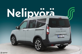Ford Tourneo Courier vaihtoauto