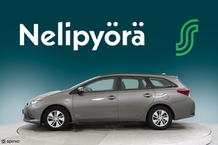 Toyota Auris vaihtoauto