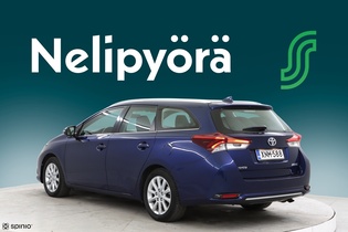 Toyota Auris vaihtoauto