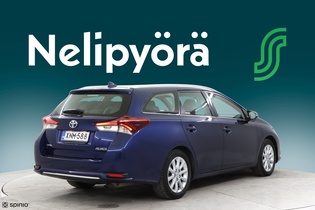Toyota Auris vaihtoauto