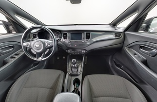 Kia Carens vaihtoauto