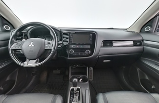 Mitsubishi Outlander vaihtoauto