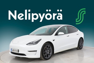 Tesla Model 3 vaihtoauto