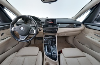 BMW 225 vaihtoauto