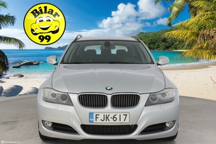 BMW 330 vaihtoauto