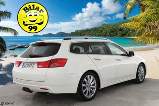 Honda Accord vaihtoauto