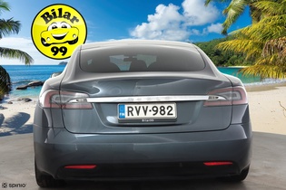 Tesla Model S vaihtoauto