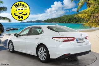 Toyota Camry vaihtoauto