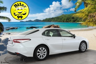 Toyota Camry vaihtoauto