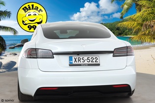 Tesla Model S vaihtoauto