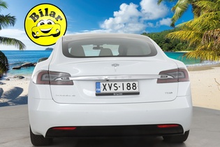 Tesla Model S vaihtoauto